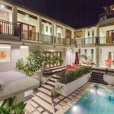 Sunsets Villa At Padang Padang ウルワツ エクステリア 写真